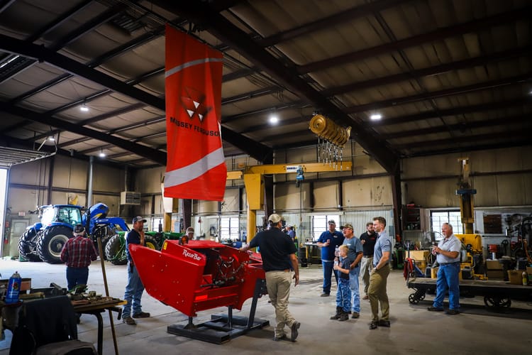 LDI-Chanute Hosts Event Featuring the 2021 Tractor of the Year