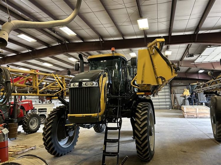 2021 ROGATOR 1300C SPRAYER