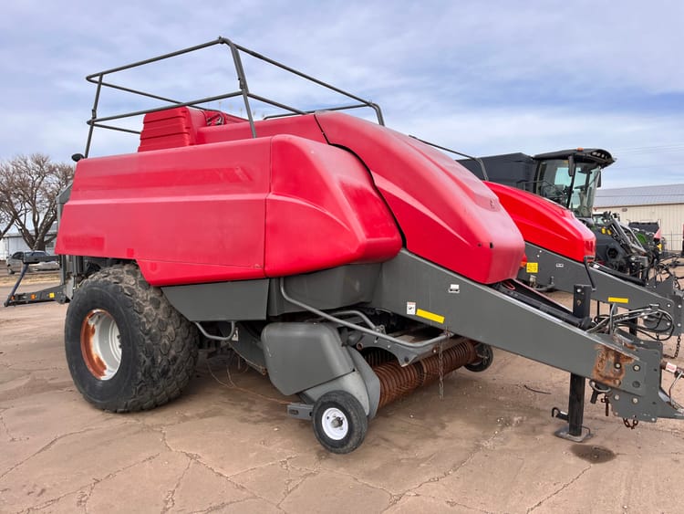 2011 MASSEY FERGUSON 2190 SQUARE BALER
