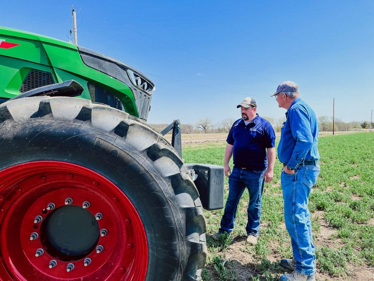 Advantages of Purchasing Equipment from Dealerships vs. Auctions