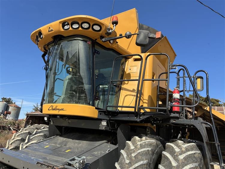 2012 CH 560C COMBINE