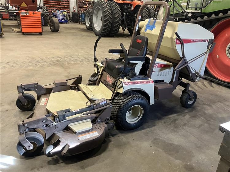 Grasshopper 725DT Lawnmower