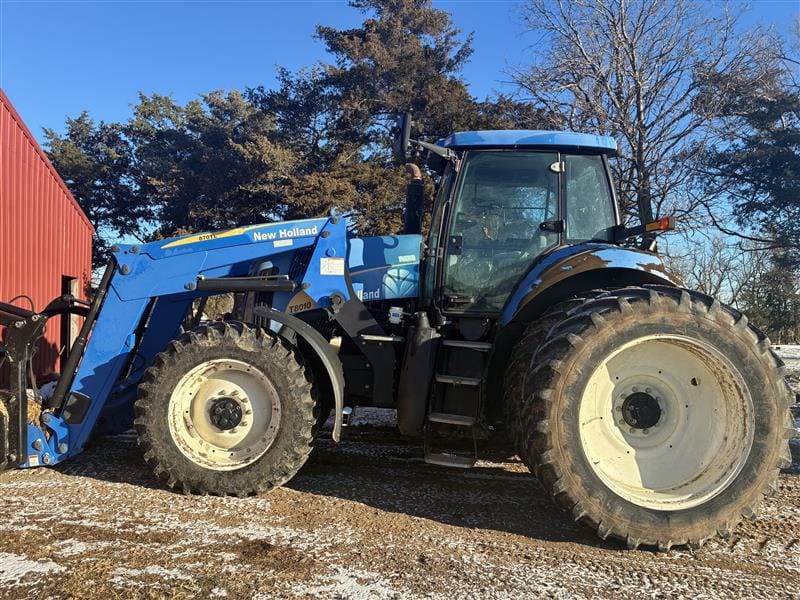 2008 NEW HOLLAND T8010 TRACTOR
