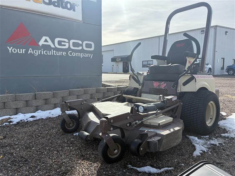 2022 GRASSHOPPER 725KT LAWNMOWER