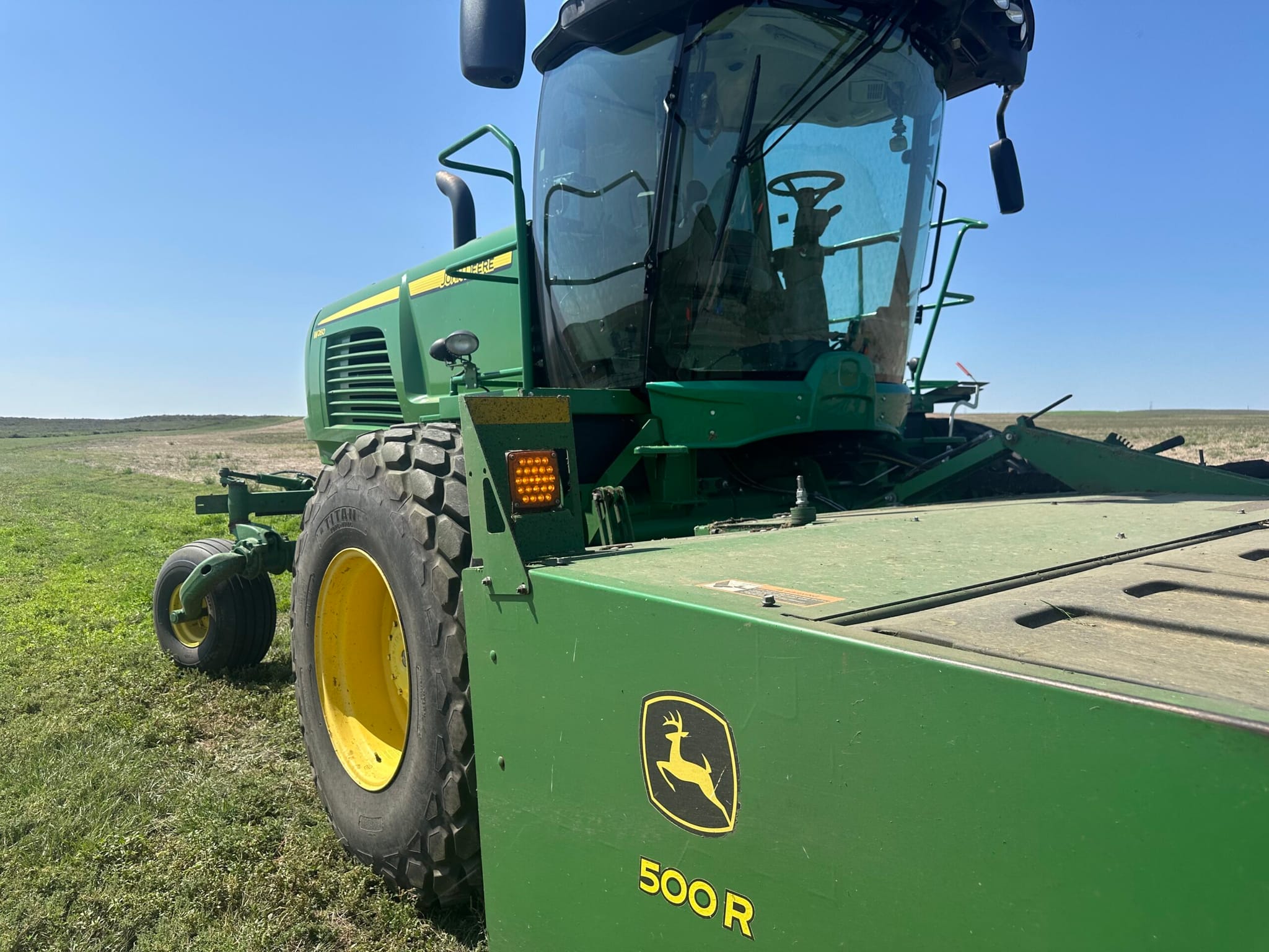 2020 JOHN DEERE W260 WINDROWER
