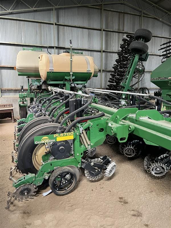 2023 GREAT PLAINS PL5700 PLANTER