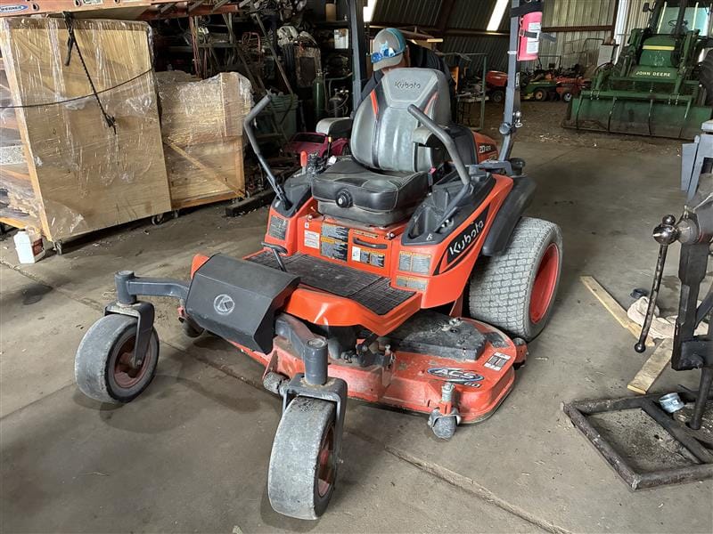 2024 KUBOTA ZD1211 LAWNMOWER