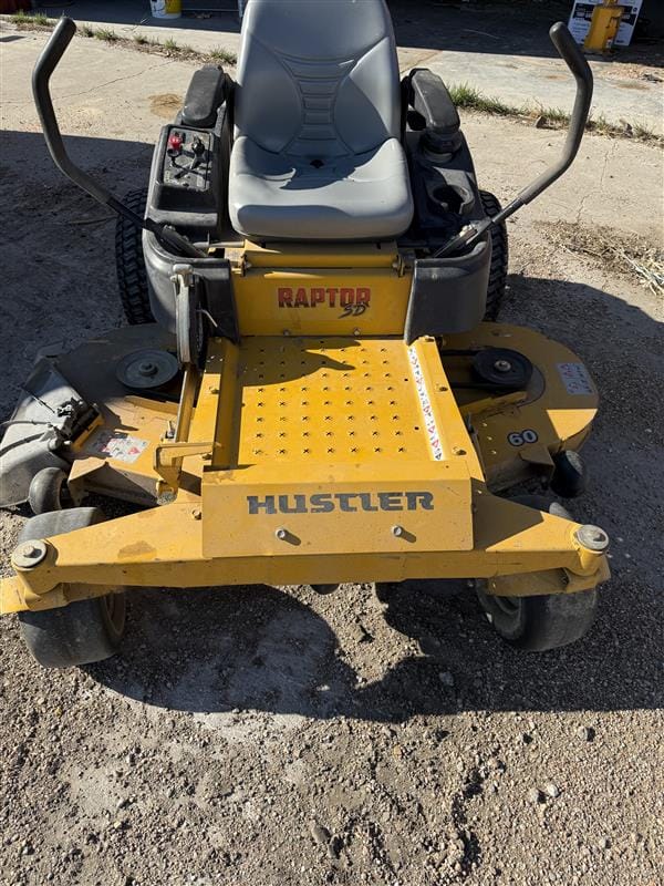 2015 HUSTLER RAPTOR SD 60 LAWNMOWER