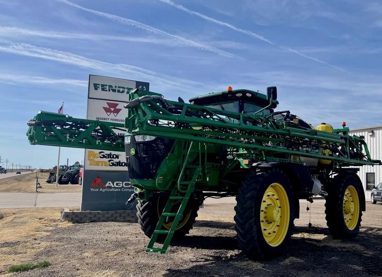 2019 JOHN DEERE R4045 SPRAYER