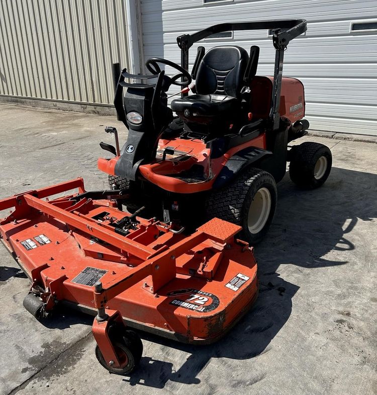 2014 KUBOTA F3990 LAWNMOWER