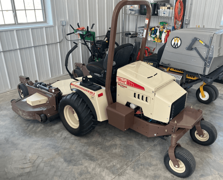 2021 GRASSHOPPER 900D LAWNMOWER