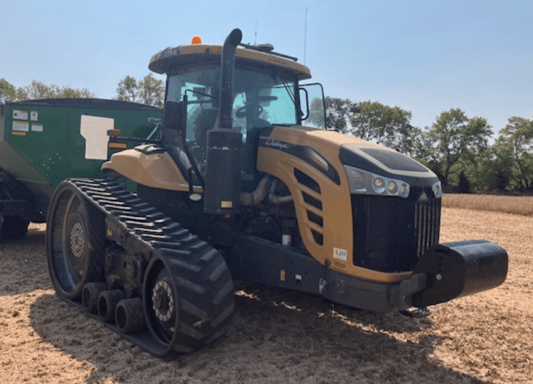 2015 CHALLENGER MT775E TRACTOR