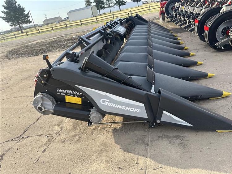 2023 GERINGHOFF NS1230 CORN HEAD