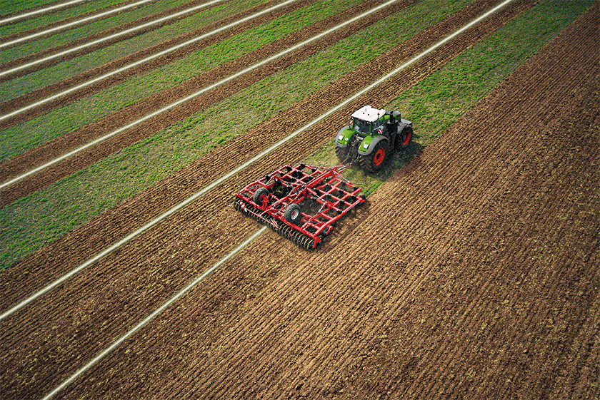 Fendt 1000 Vario TRACTOR Image